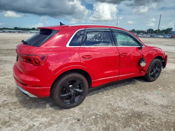 2021 AUDI Q3