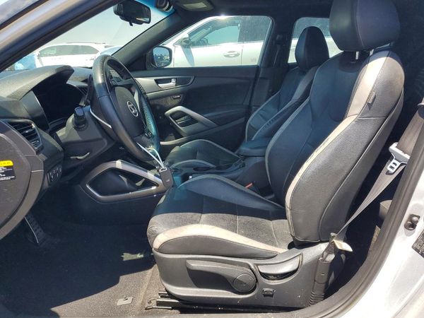 2016 HYUNDAI VELOSTER