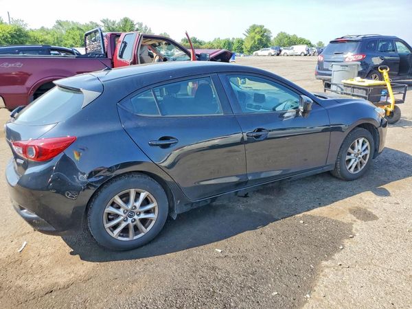2017 MAZDA 3 Sport