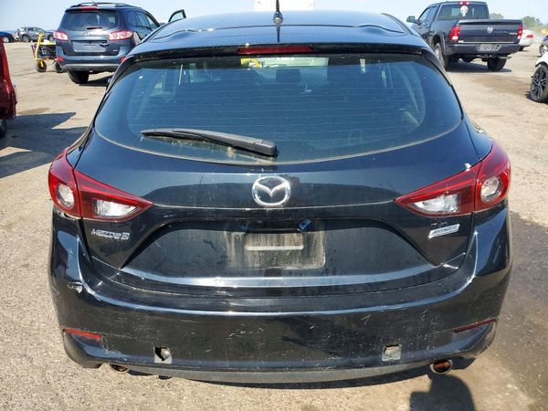 2017 MAZDA 3 Sport