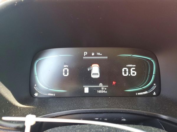 2024 KIA SOUL LX, S