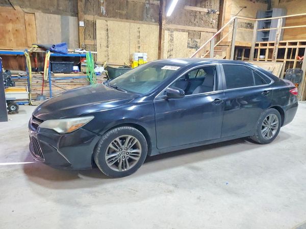 2016 TOYOTA CAMRY