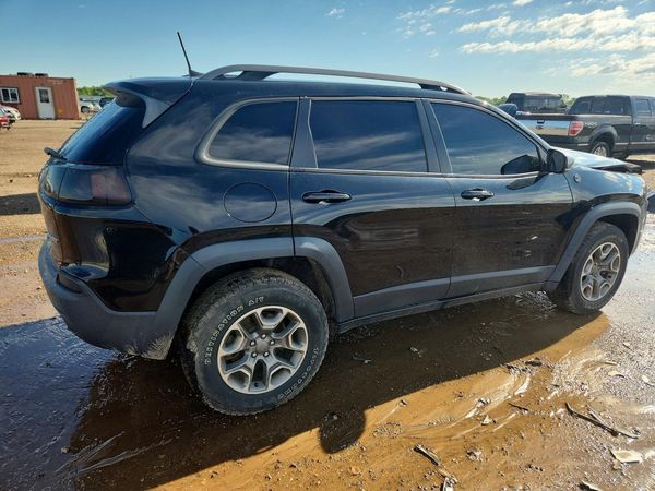 2020 JEEP CHEROKEE TRAILHAWK 4X4
