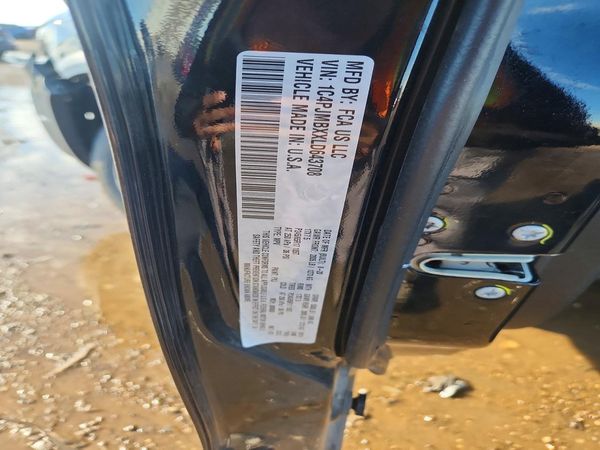 2020 JEEP CHEROKEE TRAILHAWK 4X4