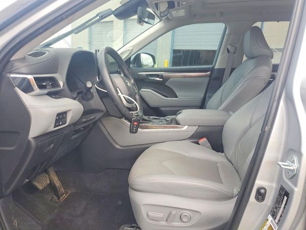 2023 TOYOTA HIGHLANDER