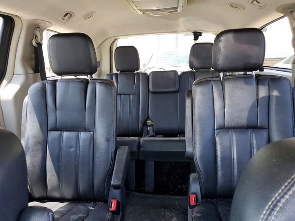 2012 DODGE GRAND CARAVAN Crew