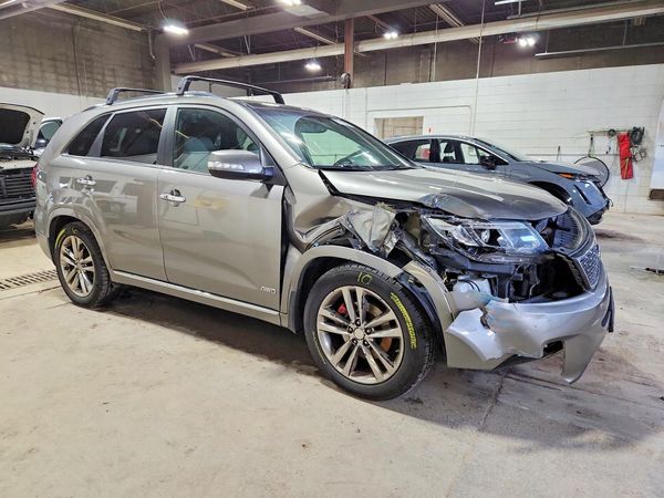2014 KIA SORENTO SX