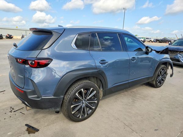2023 MAZDA CX-50 Premium Plus Package