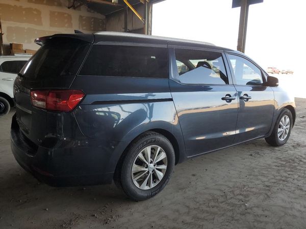 2016 KIA SEDONA