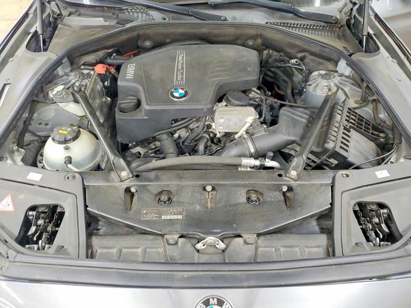 2013 BMW 528