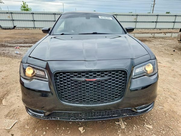 2021 CHRYSLER 300