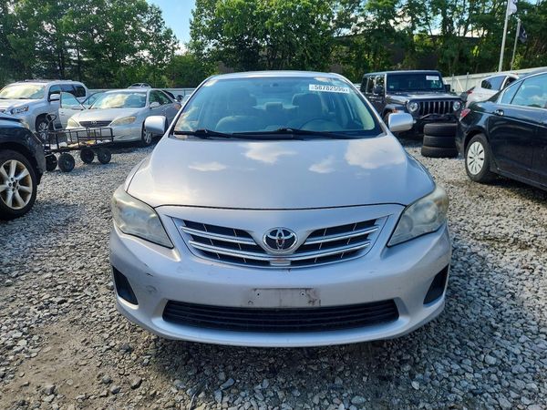 2013 TOYOTA COROLLA