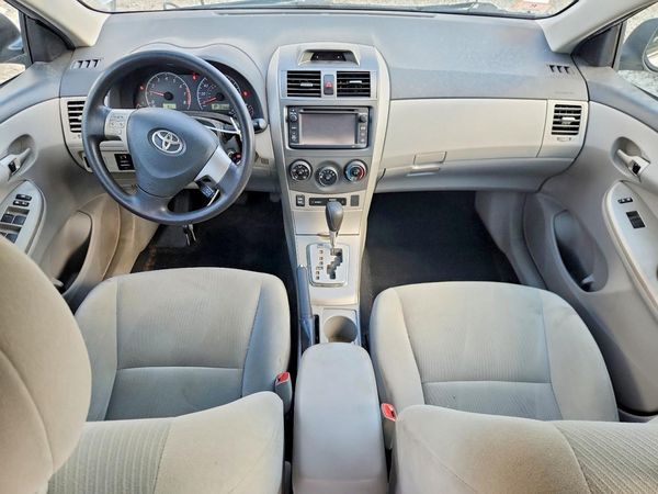 2013 TOYOTA COROLLA