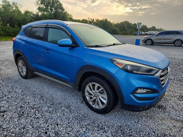 2017 HYUNDAI TUCSON