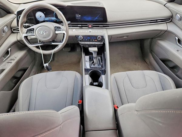 2023 HYUNDAI ELANTRA SEL w/Convenience Pkg