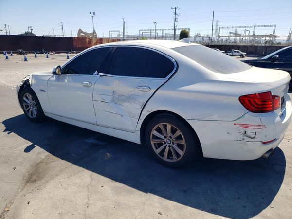 2015 BMW 528