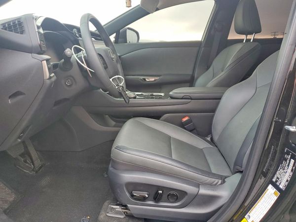 2025 LEXUS RZ 300e