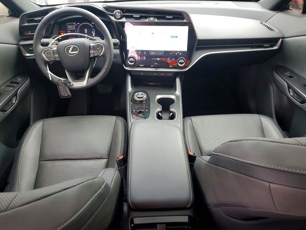 2025 LEXUS RZ 300e