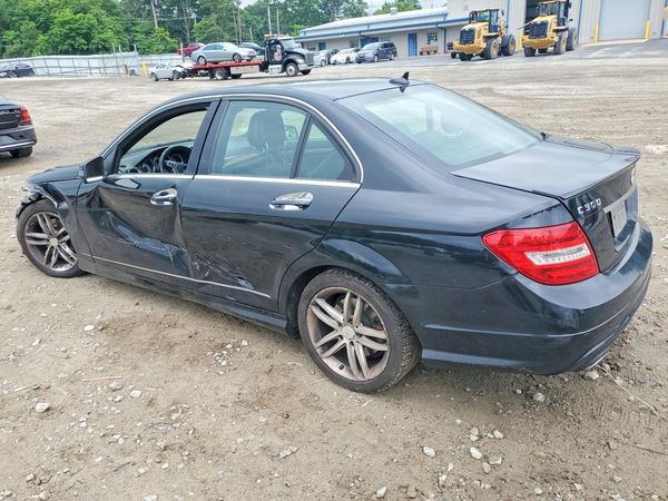 2013 MERCEDES-BENZ C C300