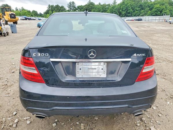2013 MERCEDES-BENZ C C300