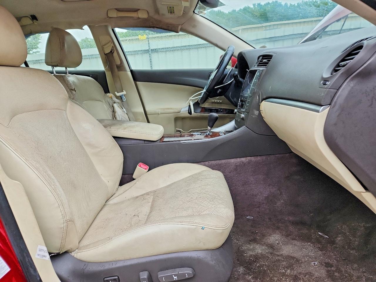 2013 LEXUS IS 250