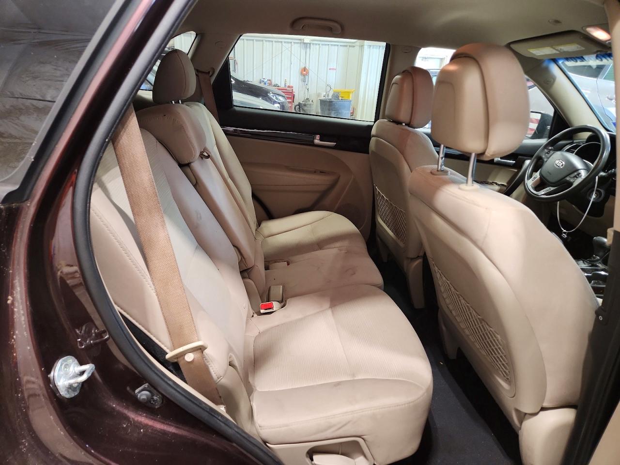 2015 KIA SORENTO GL