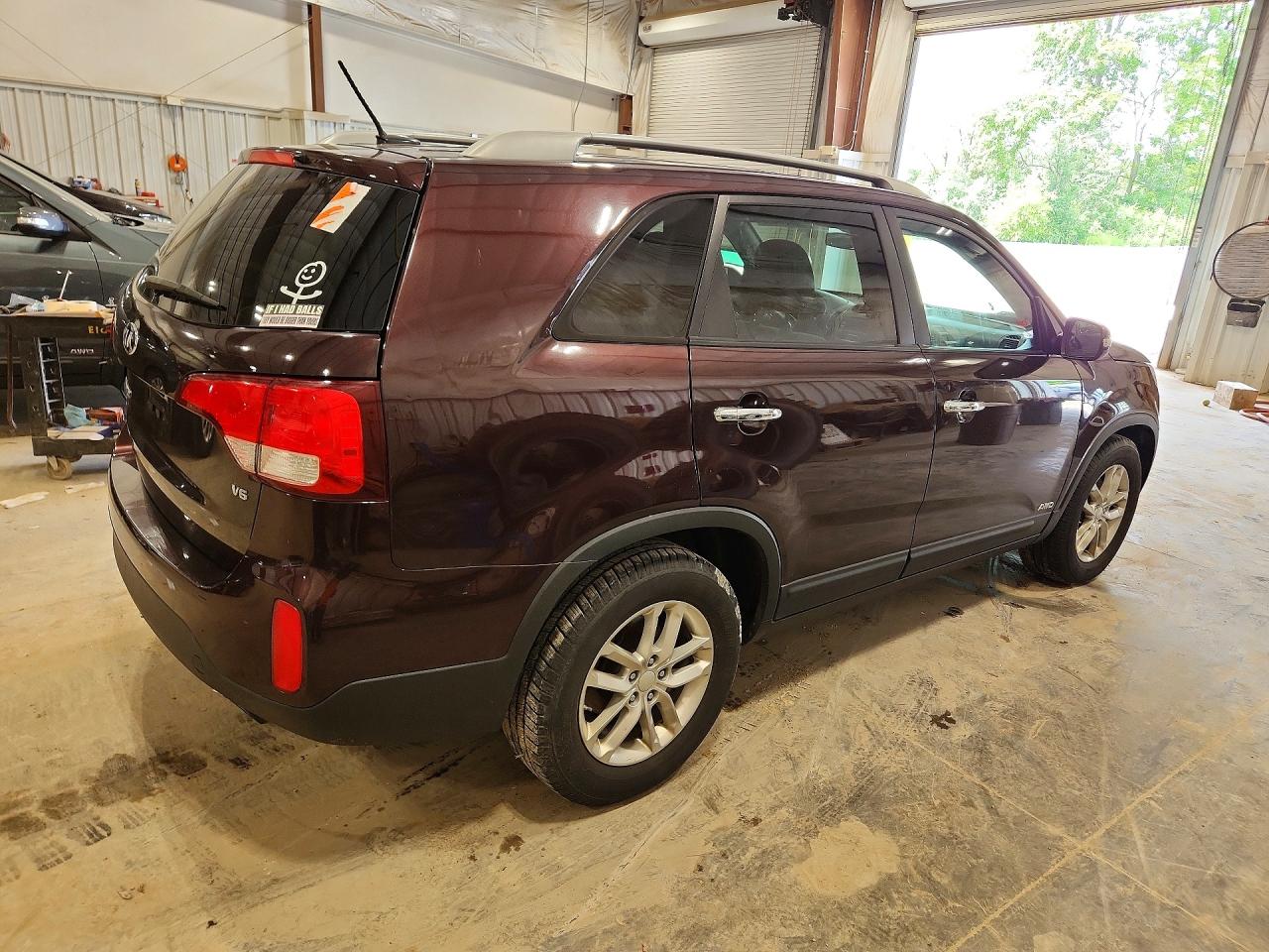2015 KIA SORENTO GL