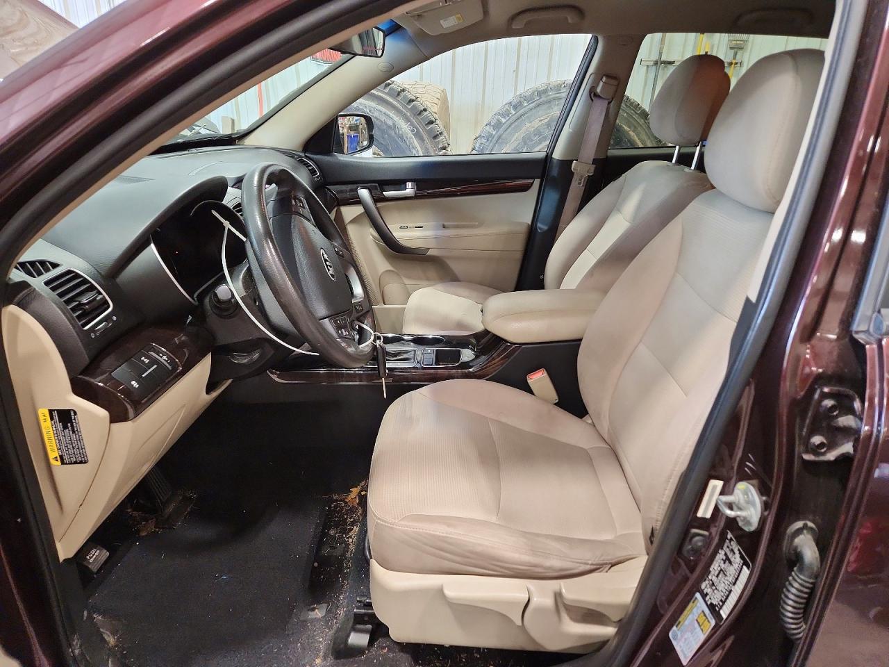2015 KIA SORENTO GL