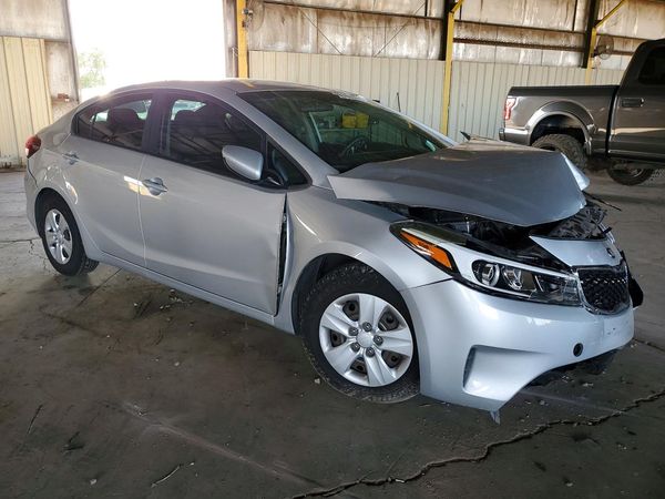 2017 KIA FORTE