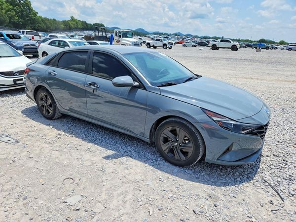 2021 HYUNDAI ELANTRA