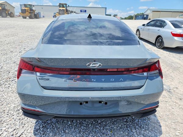 2021 HYUNDAI ELANTRA