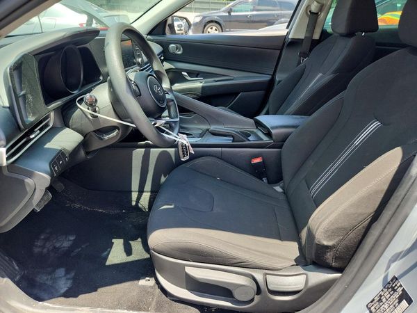 2021 HYUNDAI ELANTRA