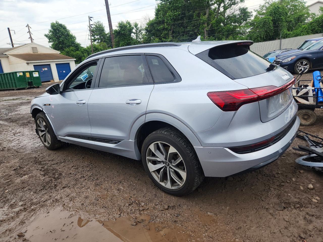 2021 AUDI E-TRON quattro Premium Plus