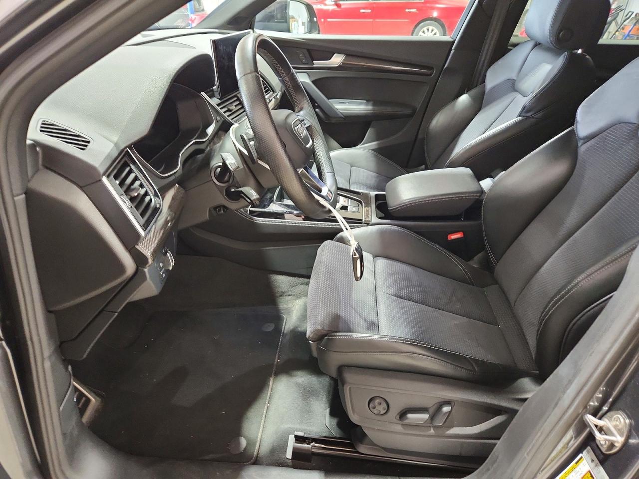 2023 AUDI SQ5 quattro Premium Plus