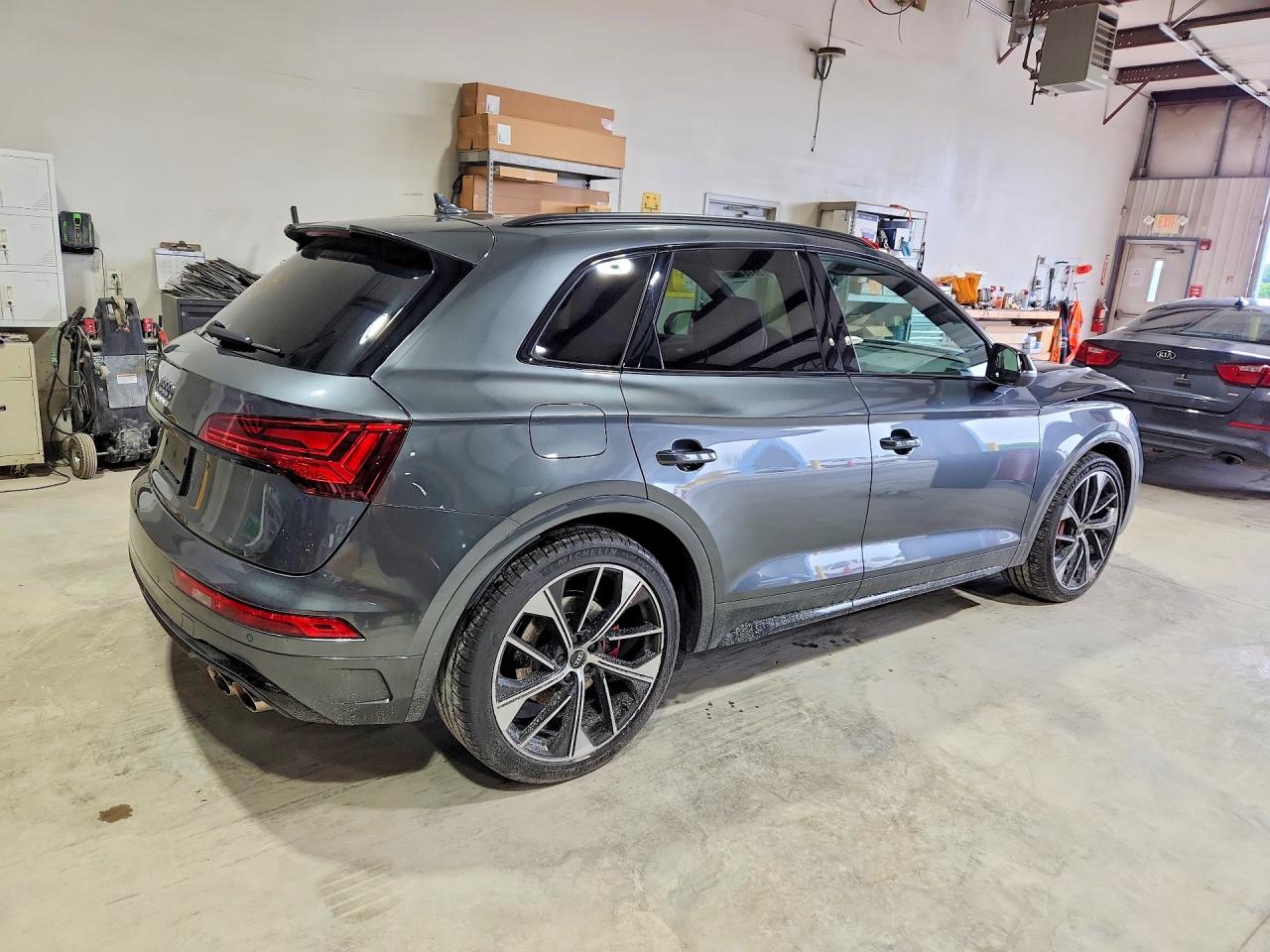2023 AUDI SQ5 quattro Premium Plus