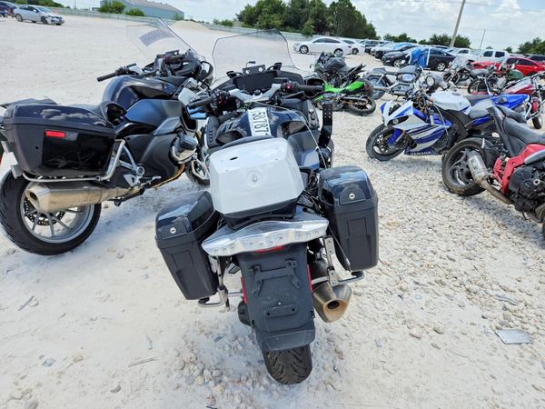 2024 BMW R 1250