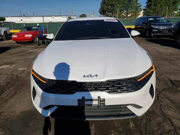 2022 KIA K5