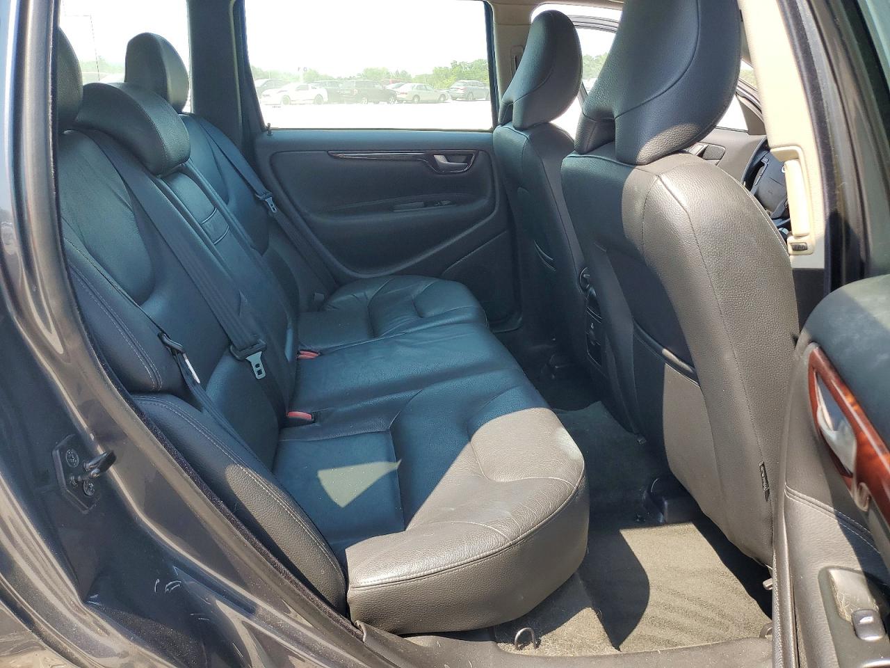 2007 VOLVO V70