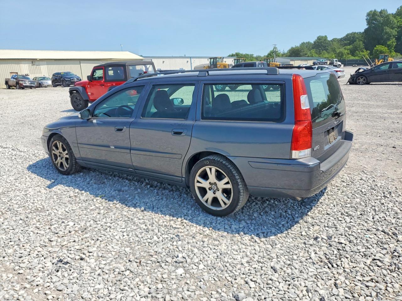 2007 VOLVO V70