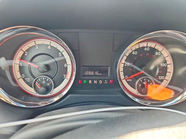 2014 DODGE GRAND CARAVAN SE