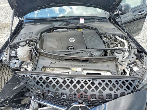 2024 MERCEDES-BENZ C C300