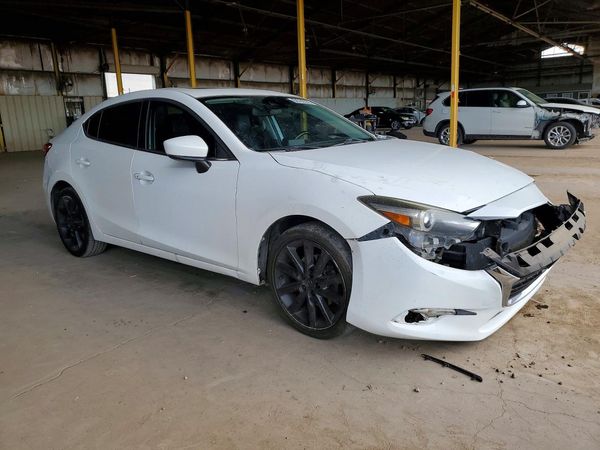 2017 MAZDA 3 Grand Touring
