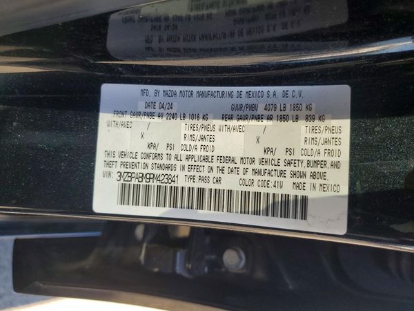 2024 MAZDA 3 Select Sport Package