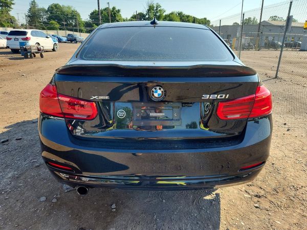 2018 BMW 320 xDrive SA