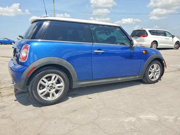 2013 MINI COOPER