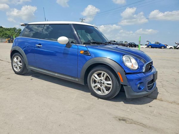 2013 MINI COOPER