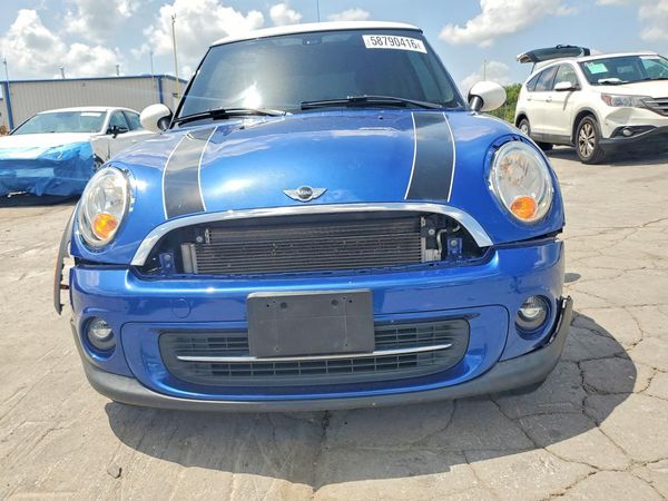 2013 MINI COOPER