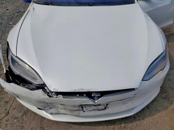 2017 TESLA MODEL S