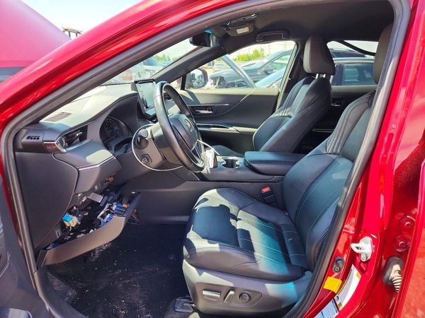 2021 TOYOTA VENZA