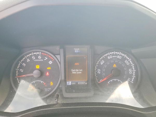 2021 TOYOTA TACOMA SR5